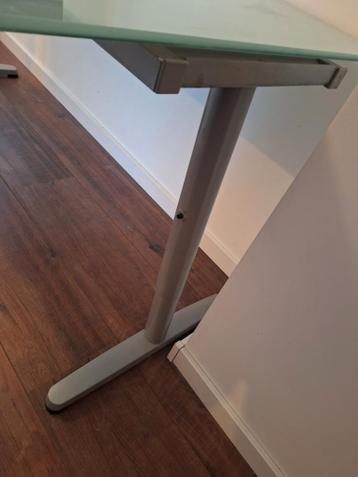 Bureau galant Ikea - afbeelding 2