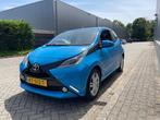 Toyota Aygo 1.0 VVT-i x-sport / Airco / Camera (Verkocht), Voorwielaandrijving, Start-stop-systeem, Stof, Gebruikt
