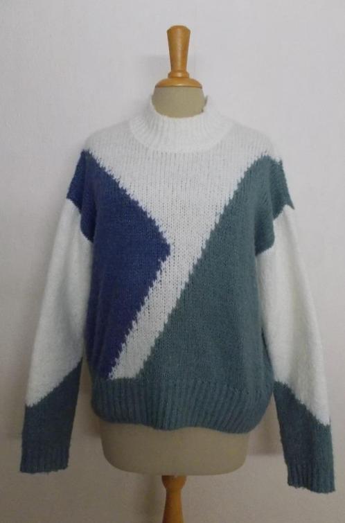 Opvallende leuke trui van Human Nature! M, Kleding | Dames, Truien en Vesten, Zo goed als nieuw, Maat 38/40 (M), Wit, Verzenden
