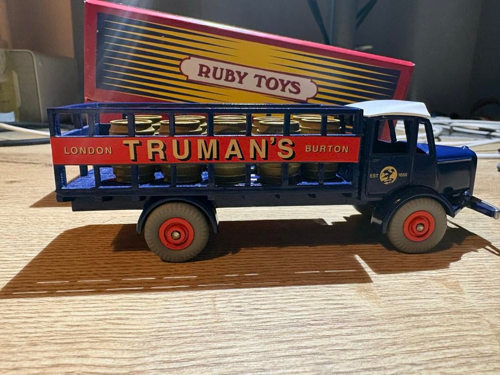 Ruby Toys Truman's Burton Bierwagen, Ophalen of Verzenden