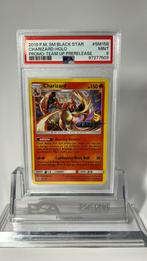2019 S&M Team Up - Charizard SM158 Prerelease Holo - PSA 9, Ophalen, Zo goed als nieuw, Losse kaart, Foil