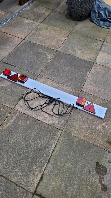 Nieuwstaat Lichtbalk - Reserve beschikbaar voor biedingen