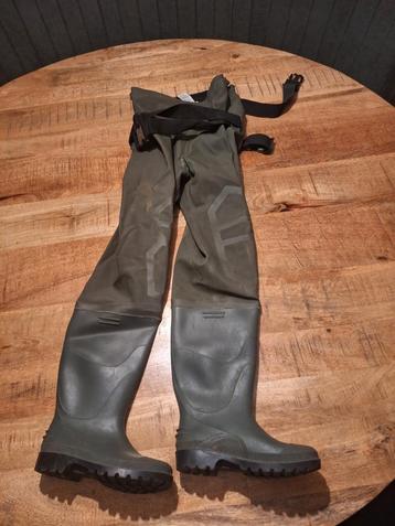 Junior waadpak maat 35 / nash slaapzak wide boy / waderhorn beschikbaar voor biedingen