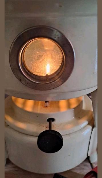 Petroleumstel  beschikbaar voor biedingen