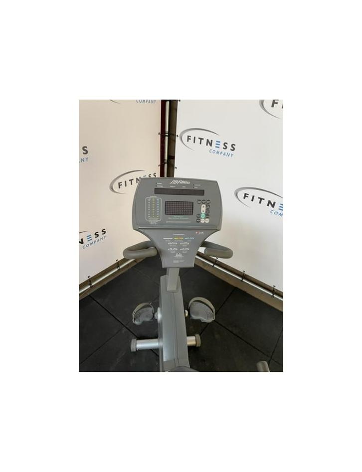 Life fitness recumbent bike | Fiets, Sport en Fitness, Fitnessmaterialen, Gebruikt, Overige typen, Armen, Benen, Borst, Buik, Rug