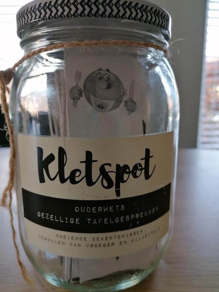 Kletspot NIEUW - Gezellige tafelgesprekken!, Identity Games, Vijf spelers of meer, Nieuw, Ophalen of Verzenden