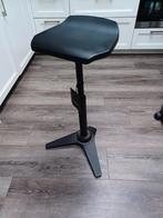 Aeris Muvman ergonomische zit sta kruk - Zo goed als nieuw, Huis en Inrichting, Bureaustoelen, Ophalen, Zwart, Zo goed als nieuw