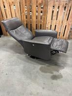 Leren relaxfauteuil Hjort Knudsen – draaibaar & verstelbaar, Huis en Inrichting, Fauteuils, D, Leer, Ophalen of Verzenden, Zo goed als nieuw