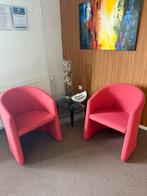 Twee rode stoelen - Gratis af te halen!, Huis en Inrichting, Fauteuils, Ophalen, Gebruikt, Minder dan 75 cm, Stof