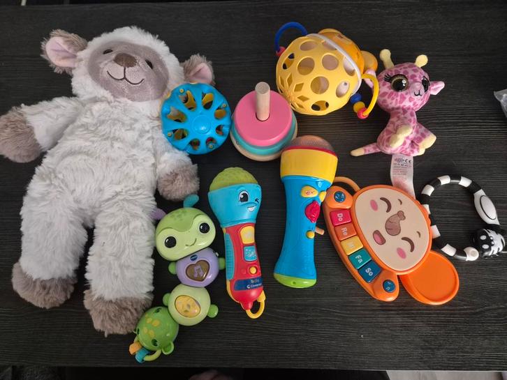 Babyspeelgoed pakket, Kinderen en Baby's, Speelgoed | Babyspeelgoed, Zo goed als nieuw, Rammelaar, Met geluid, Ophalen of Verzenden