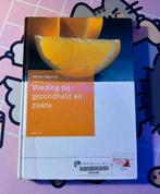 Voeding bij gezondheid en ziekte - Nelleke Stegeman, Boeken, Studieboeken en Cursussen, Ophalen of Verzenden, Beta, Zo goed als nieuw