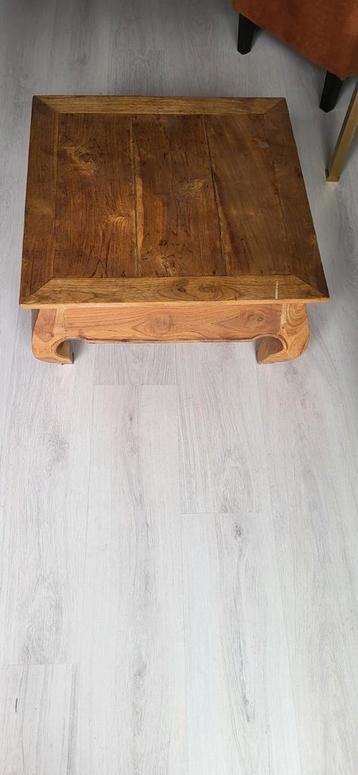 2 opium tafels 80x80 cm
