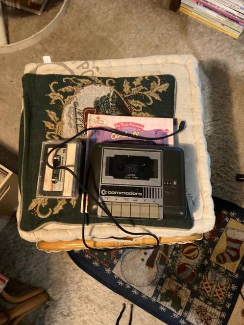 Commodore 64 randapparatuuur, Computers en Software, Overige Computers en Software, Zo goed als nieuw, Ophalen of Verzenden