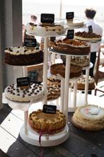 taart standaard 7 lagen, Overige materialen, Overige typen, Ophalen of Verzenden, Zo goed als nieuw