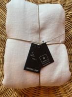 Prachtige linnen dekbedovertrek HIMLA sunrise wit, Huis en Inrichting, Wit, Dekbedovertrek, Ophalen of Verzenden, Nieuw