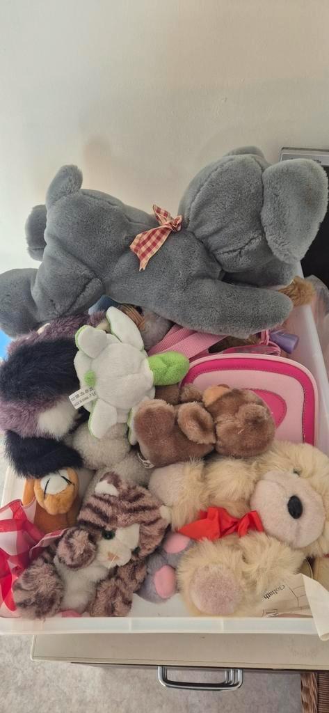 Knuffelbeestjes verzameling, Kinderen en Baby's, Speelgoed | Knuffels en Pluche, Gebruikt, Overige typen, Ophalen