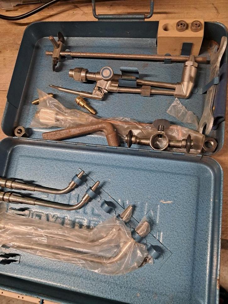 Autogeen Brander Set in Metalen Koffer, Doe-het-zelf en Verbouw, Gereedschap | Handgereedschap, Ophalen