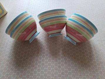 Zes kommen van greengate, gestreept design.  beschikbaar voor biedingen