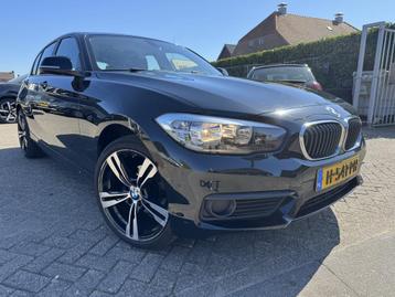 BMW 1-serie 116i Essential FACELIFT 141000 KM (bj 2015) beschikbaar voor biedingen