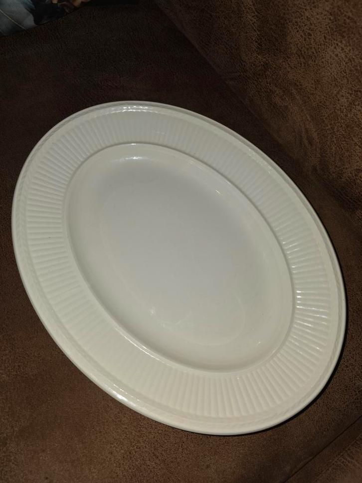 Wedgwood Serveerschaal - 35cm - Perfecte Staat, Huis en Inrichting, Keuken | Servies, Ophalen of Verzenden