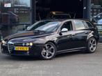 Alfa Romeo 159 Sportwagon 1.7 T Distinctive LEDER/CLIMA/CRUI, Auto's, Alfa Romeo, Voorwielaandrijving, Euro 5, Gebruikt, Zwart