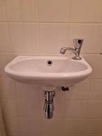 Sphinx fonteintje incl kraan en sifon, Ophalen, Zo goed als nieuw, Wastafel