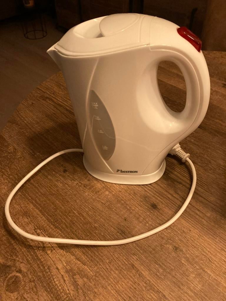 Waterkoker 1200 W Snoerloos, Witgoed en Apparatuur, Waterkokers, 1 tot 2 liter, Ophalen of Verzenden, Zo goed als nieuw
