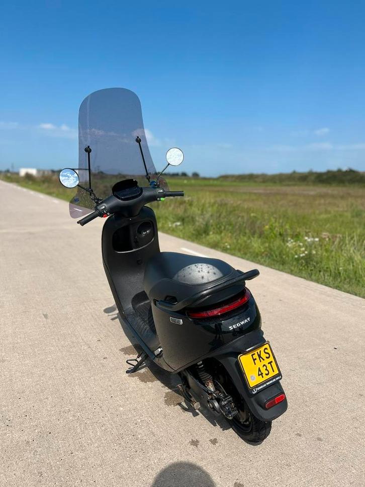 Segway E110S, Fietsen en Brommers, Scooters | Overige merken, Gebruikt, Maximaal 45 km/u, Elektrisch, Ophalen