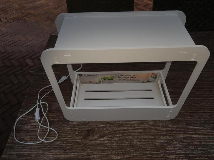 Smartwares LED Groeilamp Dag/nacht timerschema, Tuin en Terras, Overige Tuin en Terras, Zo goed als nieuw, Ophalen of Verzenden