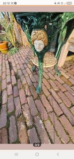 Mooie zware gietijzeren tafel met los blad ( ook zwaar)

Moo, Tuin en Terras, Tuintafels, Ophalen, Rond, Metaal