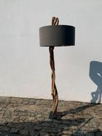 Staande lamp met houten voet 200 cm hoog, Huis en Inrichting, Lampen | Vloerlampen, Ophalen, Gebruikt, 150 tot 200 cm