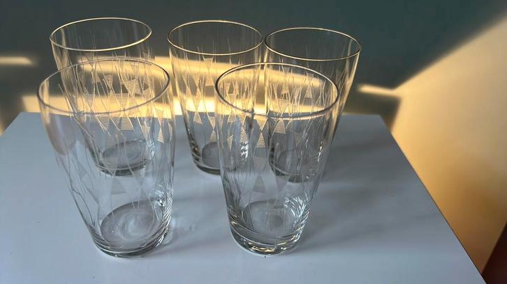 5 antieke witte wijn glaasjes, Zwitserland, Antiek en Kunst, Antiek | Glas en Kristal, Ophalen of Verzenden