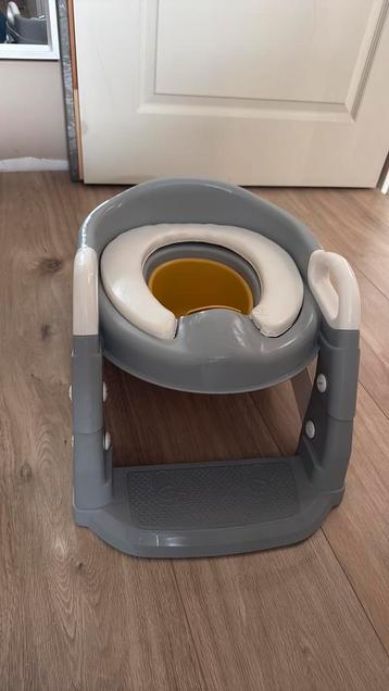 Wc verkleiner en potje 2 in 1 beschikbaar voor biedingen