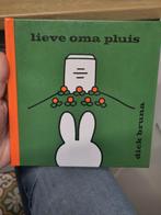 Lieve Oma Pluis - Nijntje boek, Ophalen of Verzenden, Zo goed als nieuw, Dick Bruna, 2 tot 3 jaar