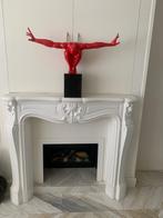 Sculptuur man rood atleet, Ophalen, Zo goed als nieuw