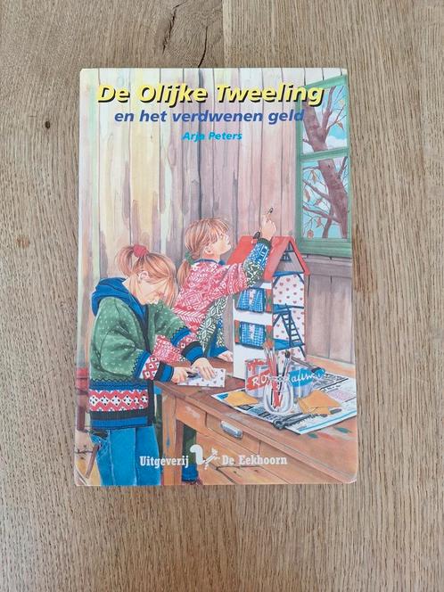 De olijke tweeling en het verdwenen geld - Arja Peters, Boeken, Kinderboeken | Jeugd | 10 tot 12 jaar, Zo goed als nieuw, Ophalen of Verzenden