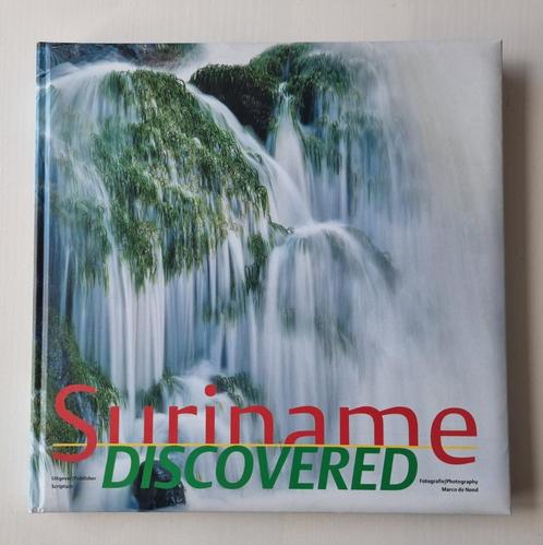 Suriname Discovered *, Boeken, Kunst en Cultuur | Beeldend, Zo goed als nieuw, Schilder- en Tekenkunst, Ophalen of Verzenden
