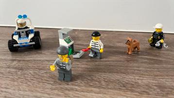 Hele leuke lego veel LEGO plezier beschikbaar voor biedingen