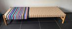 Daybed bank, Huis en Inrichting, Banken | Bankstellen, Ophalen, Zo goed als nieuw, Rechte bank, 150 tot 200 cm