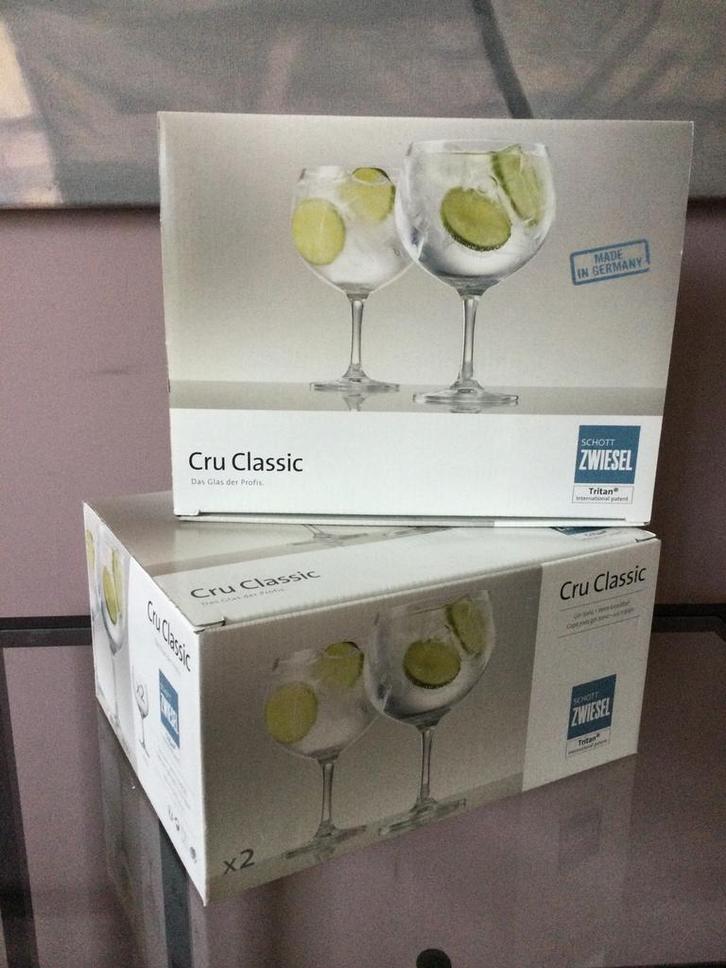 Schott Zwiesel Gin tonic glazen 2x2 stuks, Huis en Inrichting, Keuken | Servies, Nieuw, Glas of Glazen, Overige stijlen, Glas