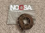 Noosa bruine leren riem met 9 chunks, zo goed als nieuw, Kleding | Dames, Minder dan 3 cm, Bruin, Verzenden, Echt leder