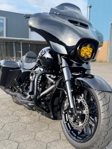 Harley Davidson street glide 5HD M8 fattire beschikbaar voor biedingen