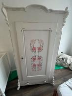 Brocante kast, Ophalen