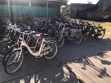 Partij van 100 opknap fietsen Prijs 2750,- beschikbaar voor biedingen