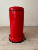 Rode Wesco Base prullenbak met pedaal, Ophalen, Gebruikt, Met pedaal, 50 tot 75 cm