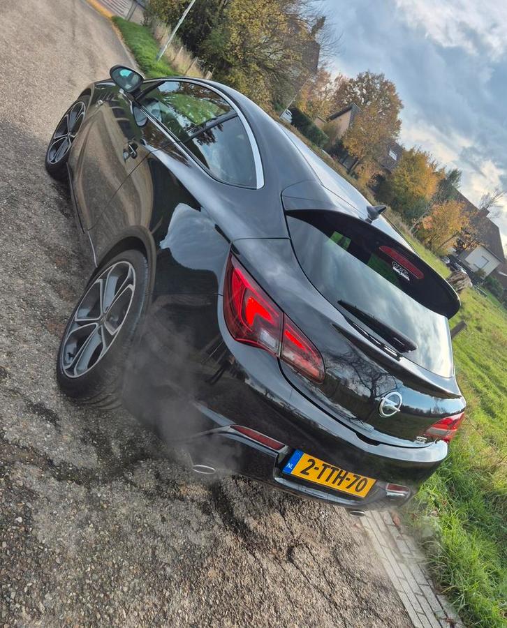 Opel Astra J GTC OPC line 1.6 Turbo 200 PK 2014 Zwart, Auto-onderdelen, Carrosserie en Plaatwerk, Ophalen