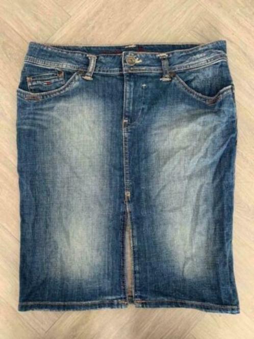 TOMMY HILFIGER Jeans Kokerrok maat 38, ZGAN!, Kleding | Dames, Rokken, Zo goed als nieuw, Maat 38/40 (M), Blauw, Knielengte, Verzenden