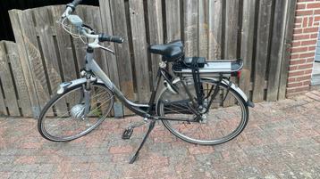 Gazelle orange elektrische fiets beschikbaar voor biedingen