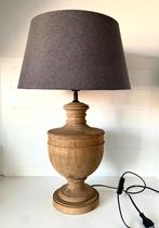 Colmore robuste Houten tafellamp met grijze kap, Ophalen of Verzenden, Zo goed als nieuw, Hout, Minder dan 100 cm