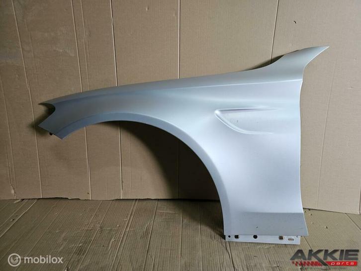 W205 S205 Mercedes C63 AMG spatbord A2058800418, Auto-onderdelen, Carrosserie en Plaatwerk, Gebruikt, Ophalen of Verzenden